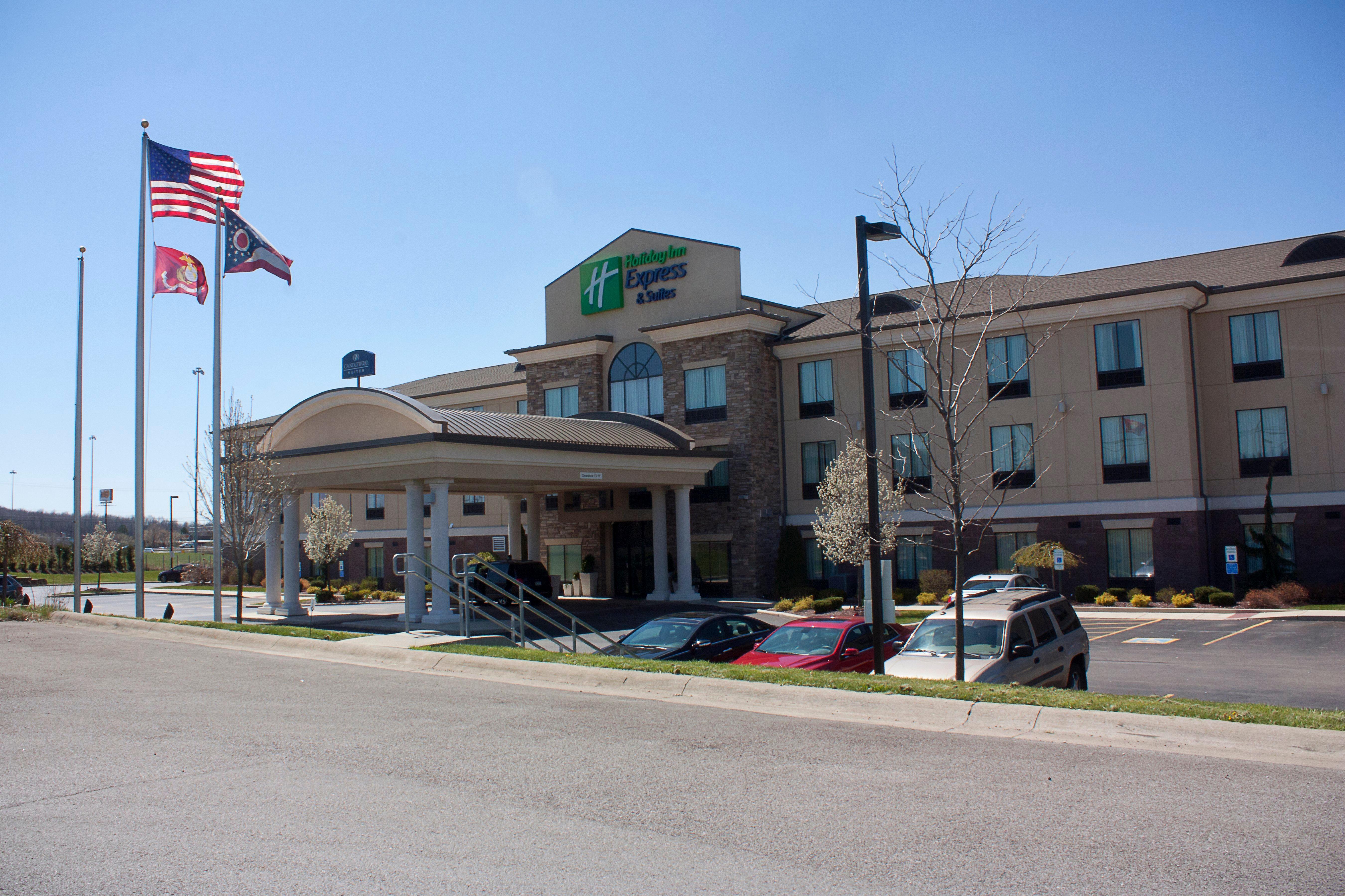 Holiday Inn Express & Suites Youngstown West I 80, An Ihg Hotel Dış mekan fotoğraf