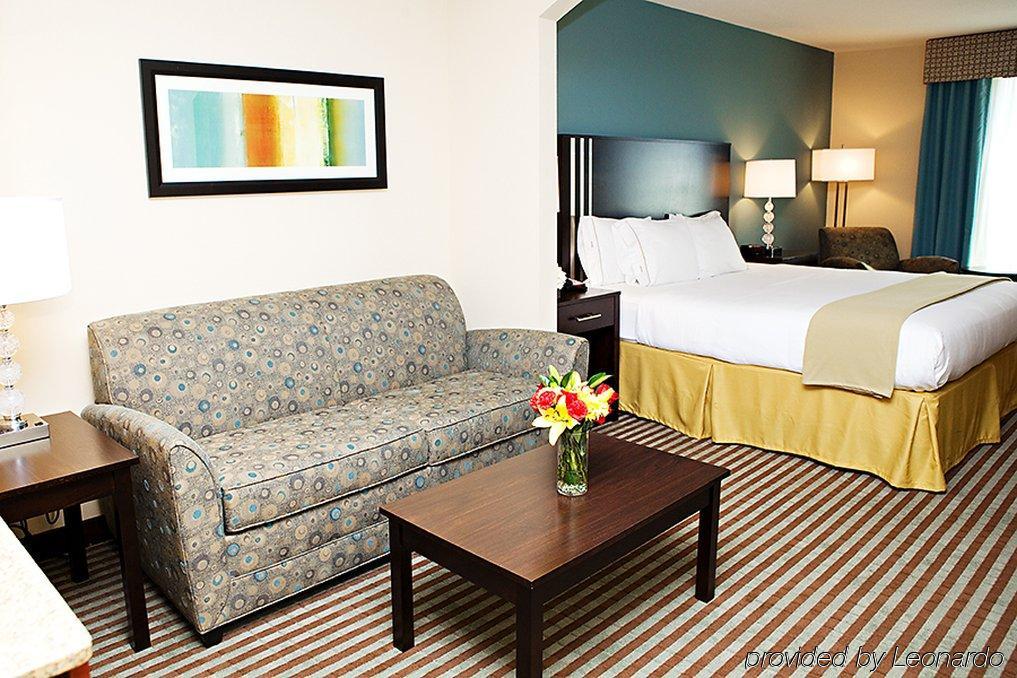Holiday Inn Express & Suites Youngstown West I 80, An Ihg Hotel Oda fotoğraf
